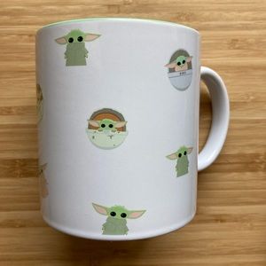 NEW Star Wars The Mandalorian Ceramic 20oz Coffee Mug Baby Yoda